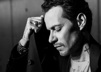 Marc Anthony black and white
