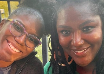 Je'Niece McCullough with her daughter