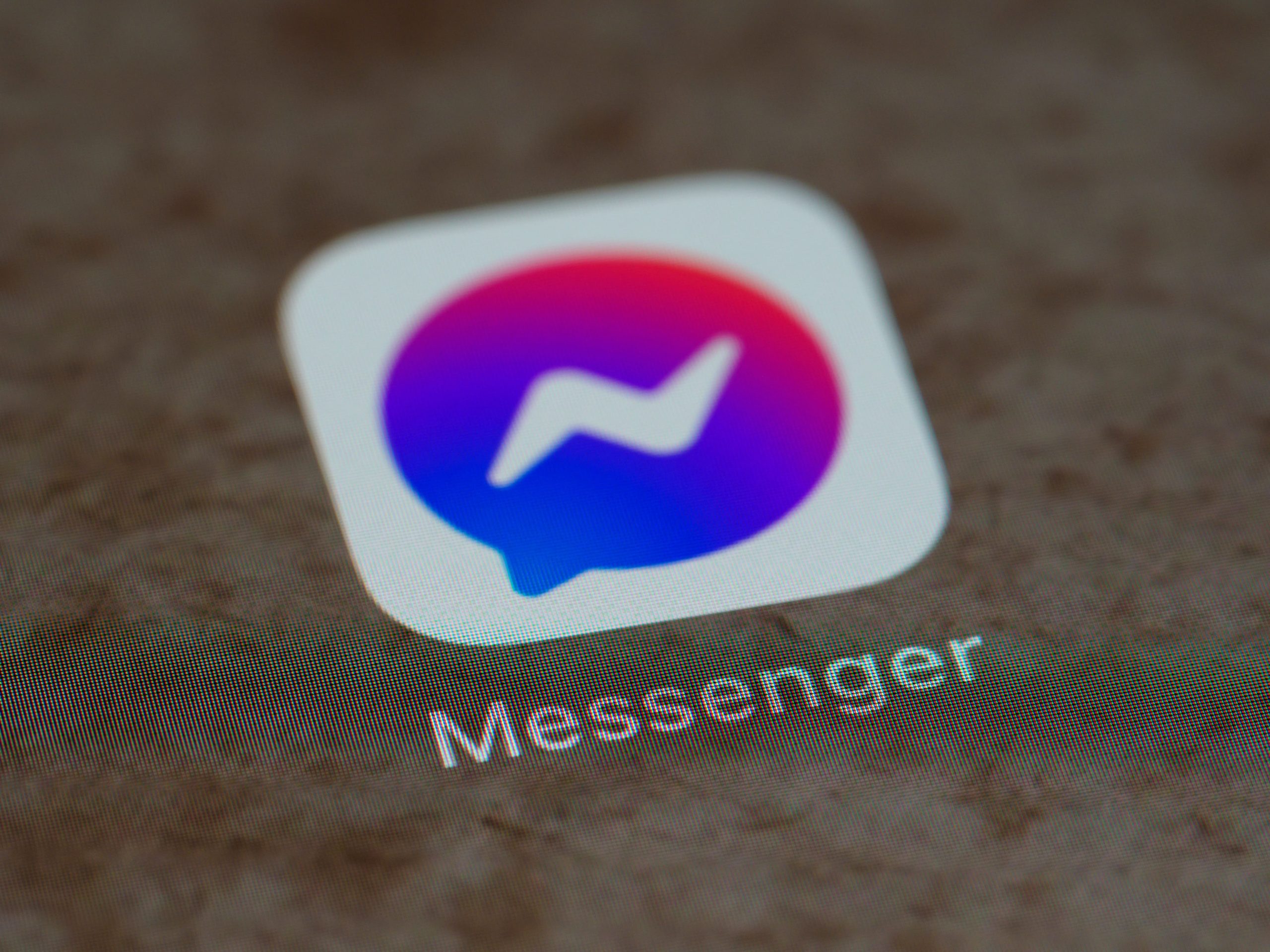 total downloads on messenger