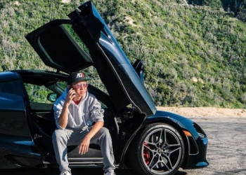 Alex Choi posts on his Instagram