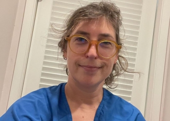 Mikes Roosevelt Bialik Mother Mayim Bialik