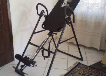 Inversion table