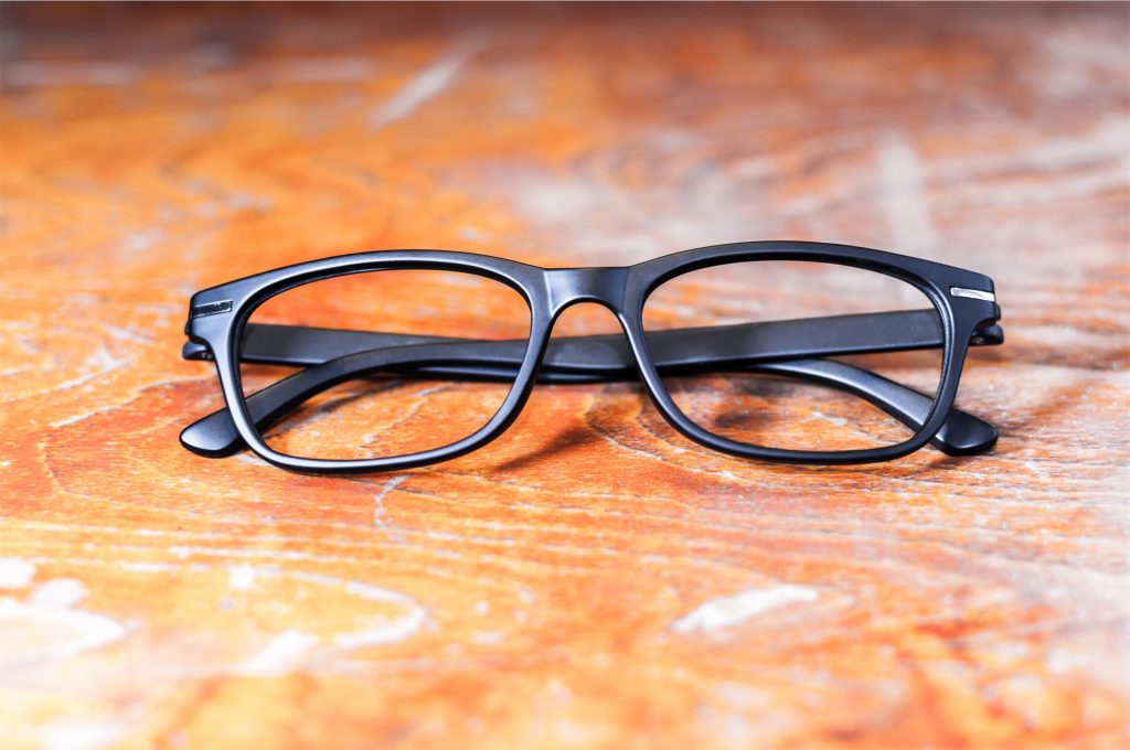 15 Places to Donate Old Glasses in the US