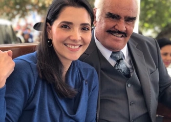Alejandra Fernández with Vicente Fernandez