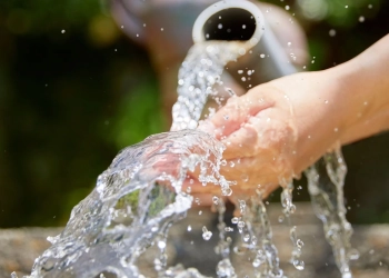 Mississauga’s Hard Water Problem: How Minerals Destroy Your Drains